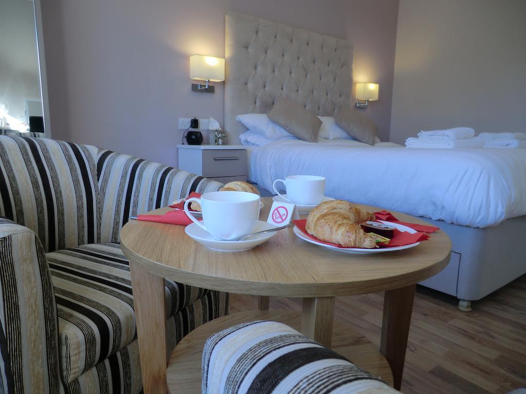 Coombe Dale Accommodation Lulsgate Bottom Chambre photo